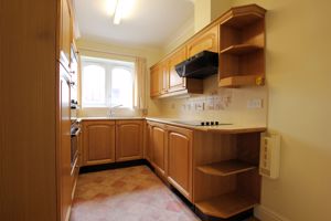 Kitchen/Breakfast Room- click for photo gallery